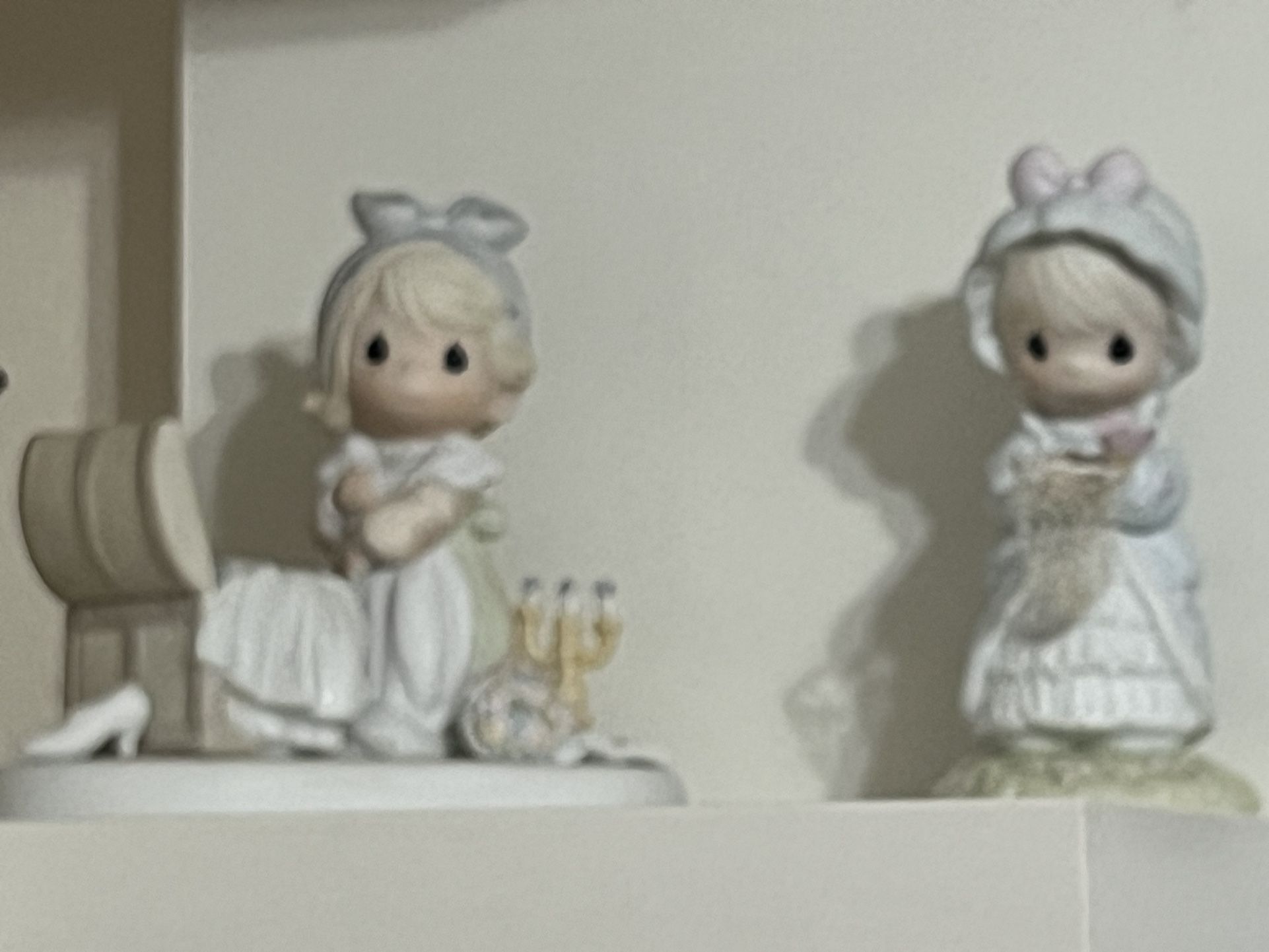 Precious Moments Figures