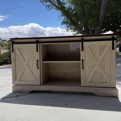 BRAND NEW FARMHOUSE TV STAND