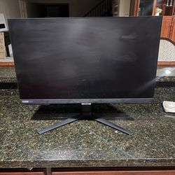 Samsung Oddyssey G4 27”