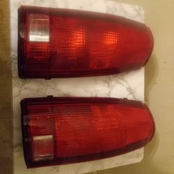 1988 Through 1998 Tail Light Lenses For Chevrolet 1500 Pickup Truck