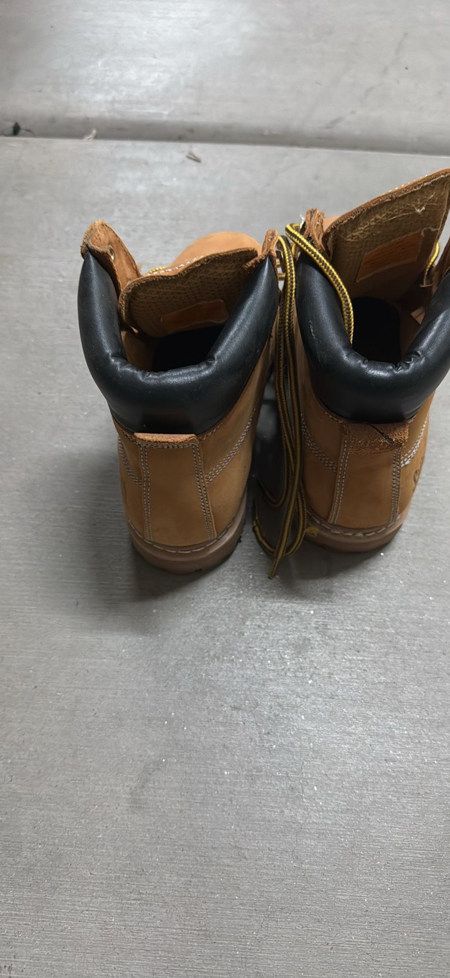 Women’s Steel Toe Boots