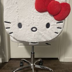 BRAND NEW! Hello Kitty Vanity Chair