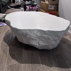 Indoor/Outdoor Table 