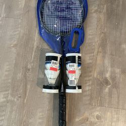 2 Badminton Racket With 6 Birdies 