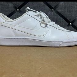 Nike Shoes Men's 12 Tennis Classic CS "Triple White" Sneakers  683613-104