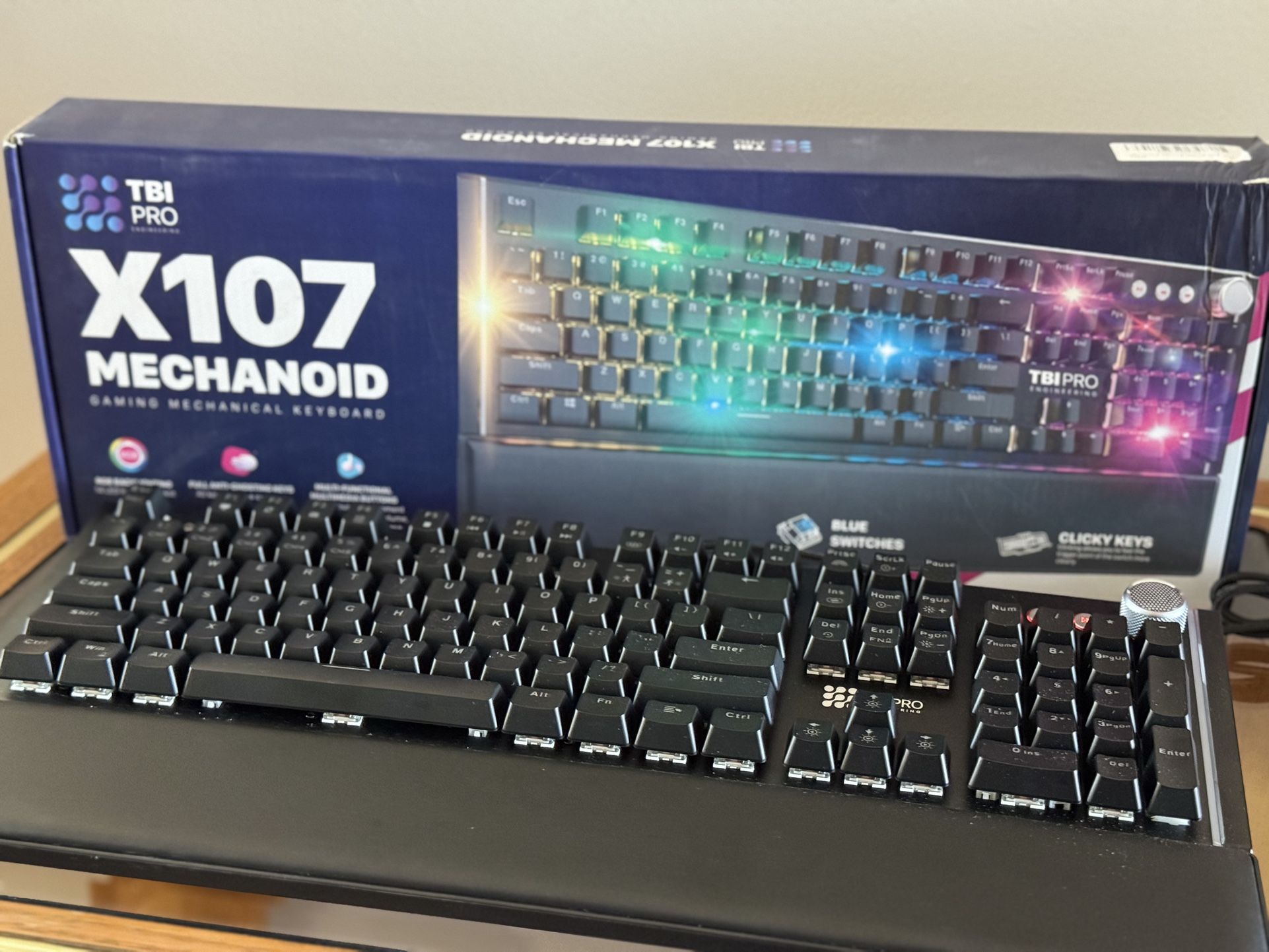 Brand NEW Gaming KEYBOARD PRO