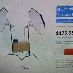 Studio 2-Umbrella Tungsten Lighting Kit