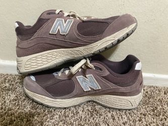 New Balance 2002R “Black Fig” - size 9.5M (pre owned)