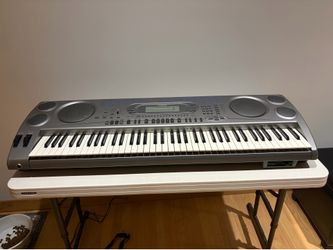 Casio Keyboard  WK-1800