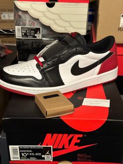 NEW 2023 AIR JORDAN 1 RETRO LOW “Black Toe” Sz10 & 10.5