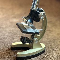 Children’s Microscope Kit