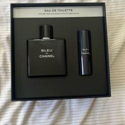 BLEU DE CHANEL Eau De Toilette Twist and Spray Set