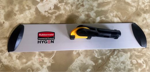 Rubbermaid Commercial HYGEN Mop Frame and pads