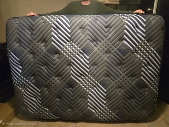 Full Size Matress and Bed Platform