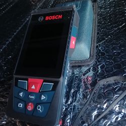 Bosch Blaze Outdoor GLM 400 C Connected Laser Measure.