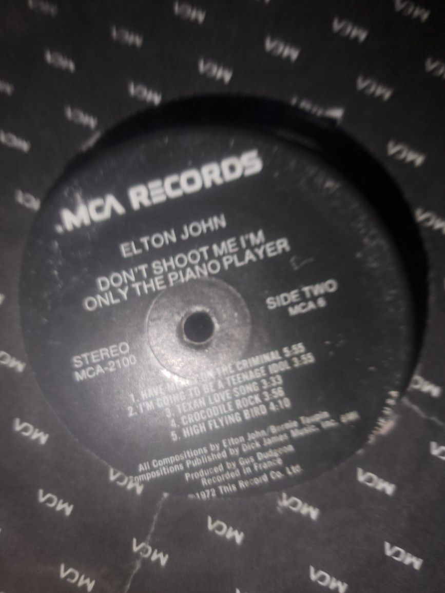 Elton John "Domt Shoot Me Im Just The Piano Player" Vinyl