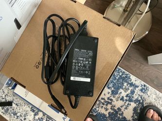 Dell 180W AC Power Adapter