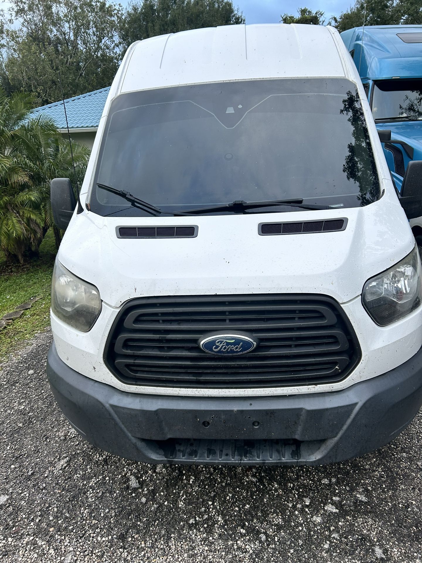 2017 Ford Transit