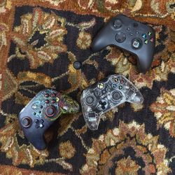 Xbox Controllers 