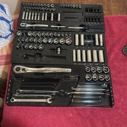 Craftsman Tool Set Good Condition 