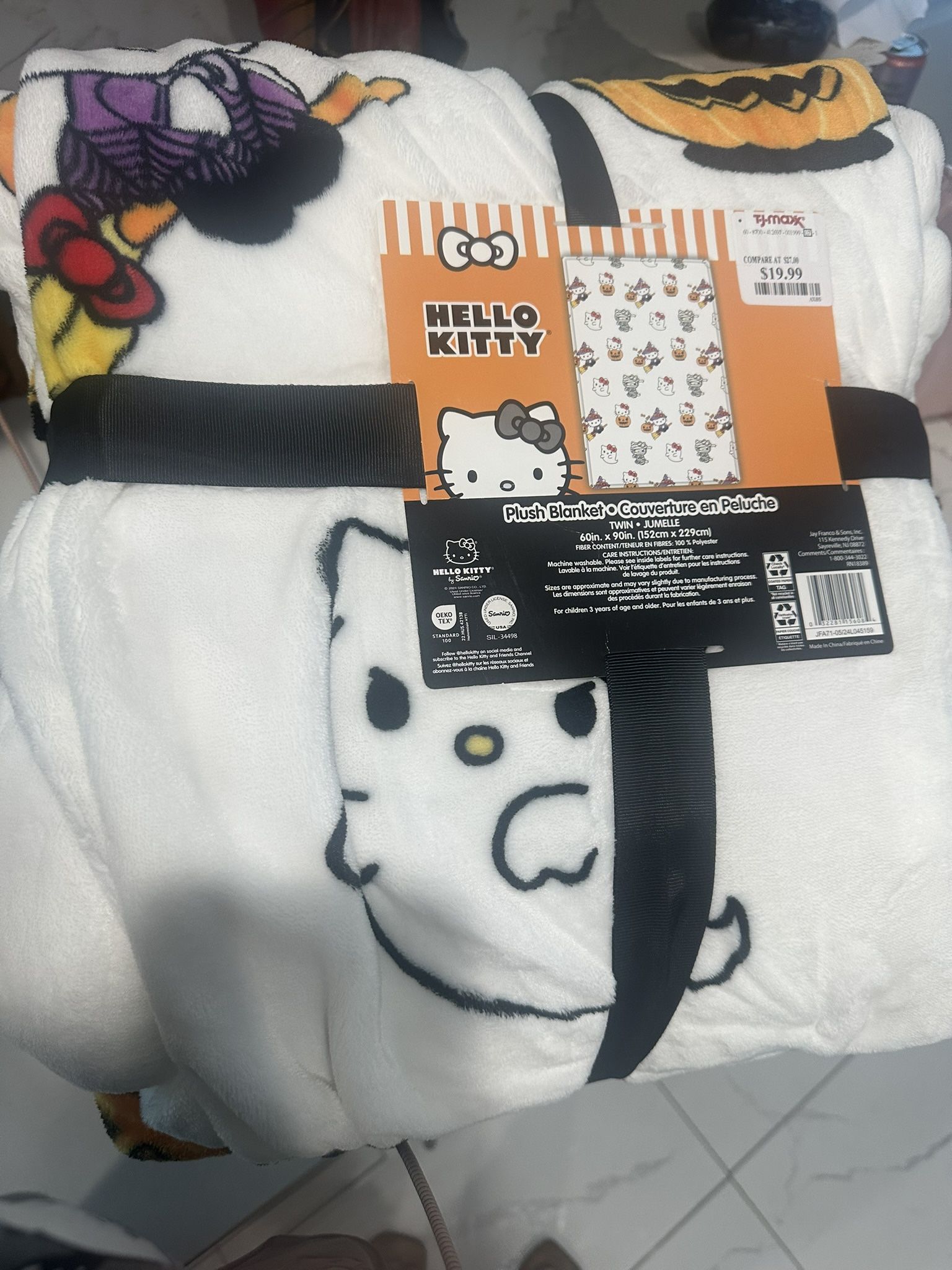 Hello Kitty Blanket