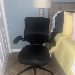 Desk Office Chair New Never Been Use 