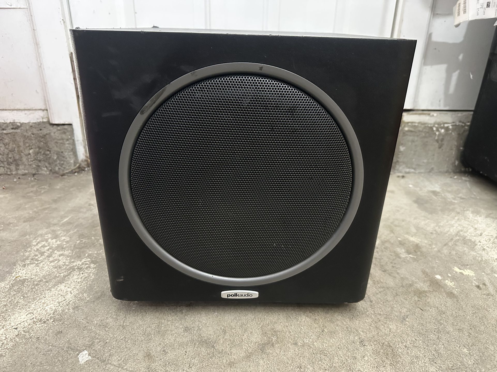 Polk Audio PSW110 10” 100w Continuous 200w Dynamic Powered Subwoofer