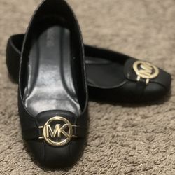 MK Gold And Black Moccasins Ballerina Shoes