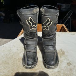 🏍️ Fox Dirt Bike Boots (youth Size 4) 🦊 
