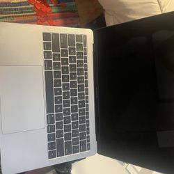 2017 MacBook Pro 13”