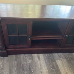 TV stand 