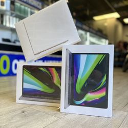 MacBook Pro 13 inch M2 Chip & MacBook Air M2 Chip Available 