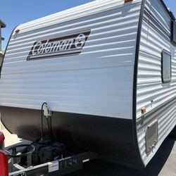 RV - 2024 Coleman Keystone Travel Trailer 