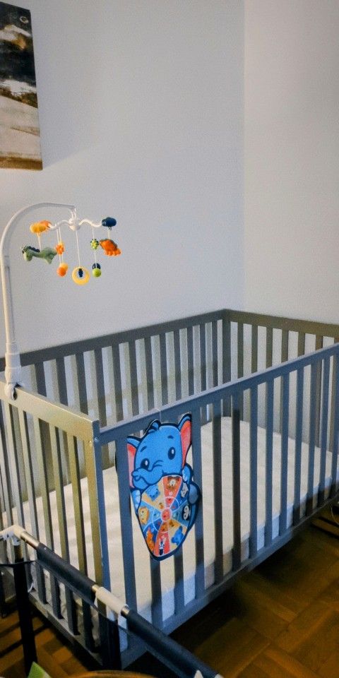 5-in-1 Convertible Crib + NEW Mattress – $80Only!