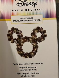 Mickey Mouse Christmas Wreath 