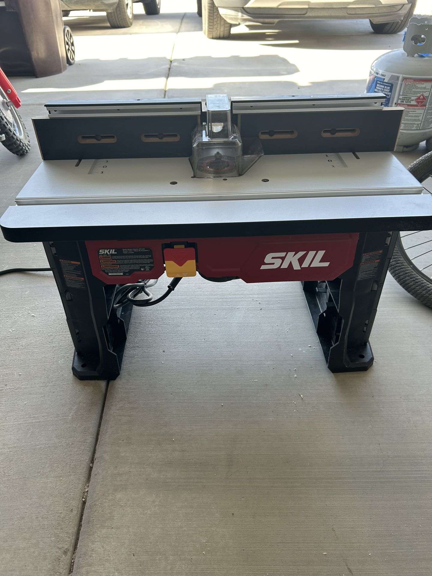 Skill 10 amp Router and Table