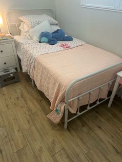 Twin Bed Frame Kids Room (Mattress Not Included)