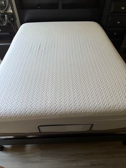 Mattress, reclining base, and bed frame