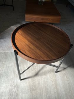 Kardiel Walnut Accent Table