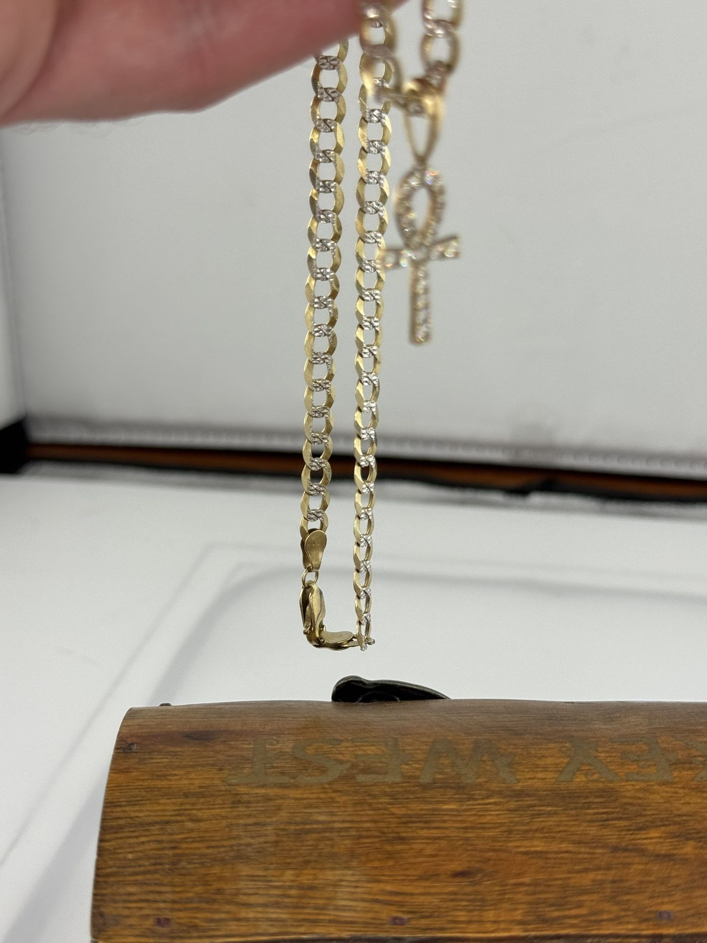 Gold Chain with ankh Pendant