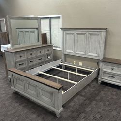 Farmhouse Solid Wood Queen Bedroom Set 