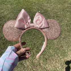 Minnie Mouse Ears