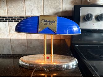 Vintage Michelob Ultra  Bar Lamp