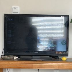 TV (40 inch)