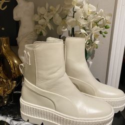 Beautiful Leather Puma Boots 