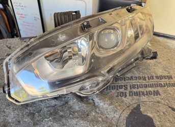 2018 OEM Honda civic driver side headlight
