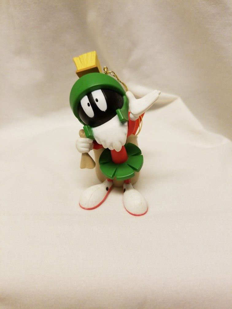 Hallmark Marvin The Martian Ornament