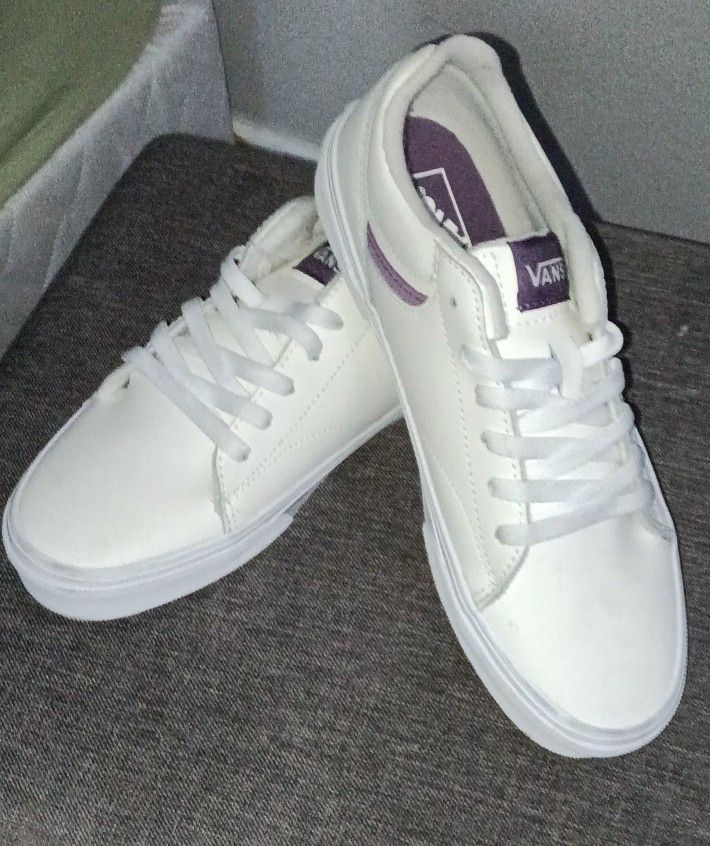 Vans Shoes "Old School"/"Classic" Low Tops Brand New! Never Used! Or Worn!