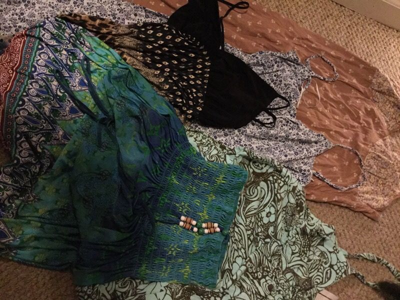 Spring around the corner 5 sundresses Size M/L
