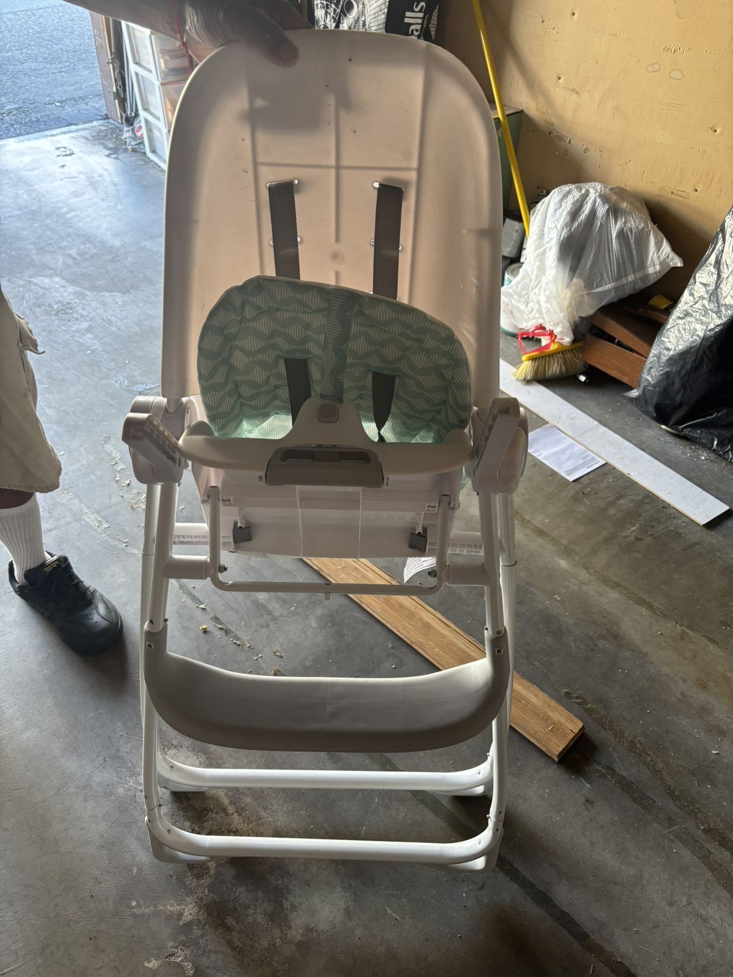 Ity by Ingenuity Yummity Yum Easy Folding High Chair, Goji